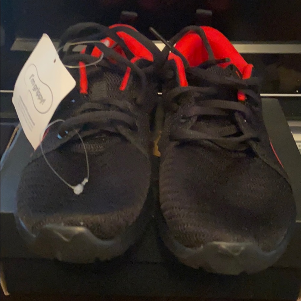 Puma size 2.5 boys